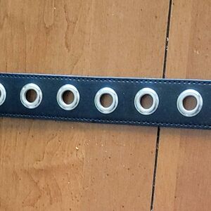 Womens Stylish Black Leathet Belt with Silver Eyelets Women's Large